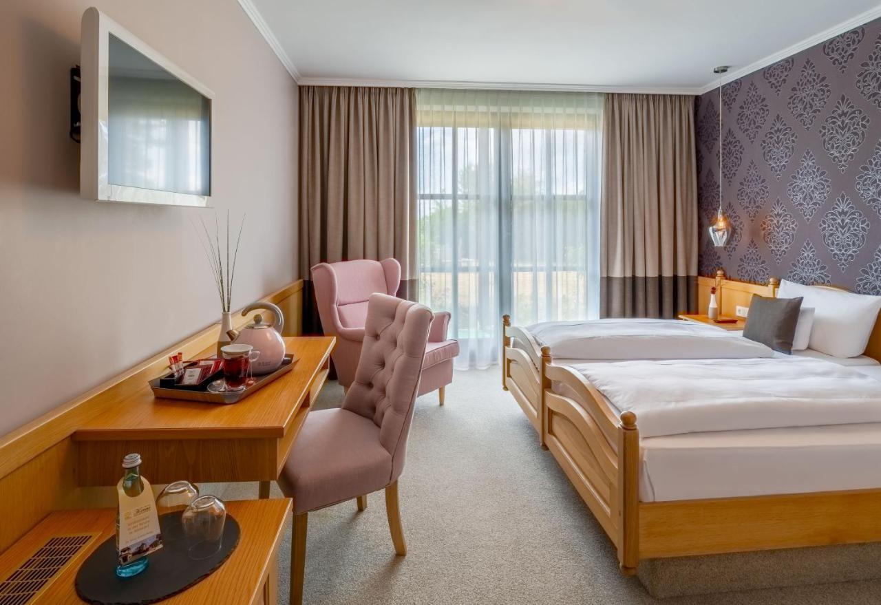 Krone Am Park - Gaestehaus Des Hotel Krone Alzenau in Unterfranken Ngoại thất bức ảnh