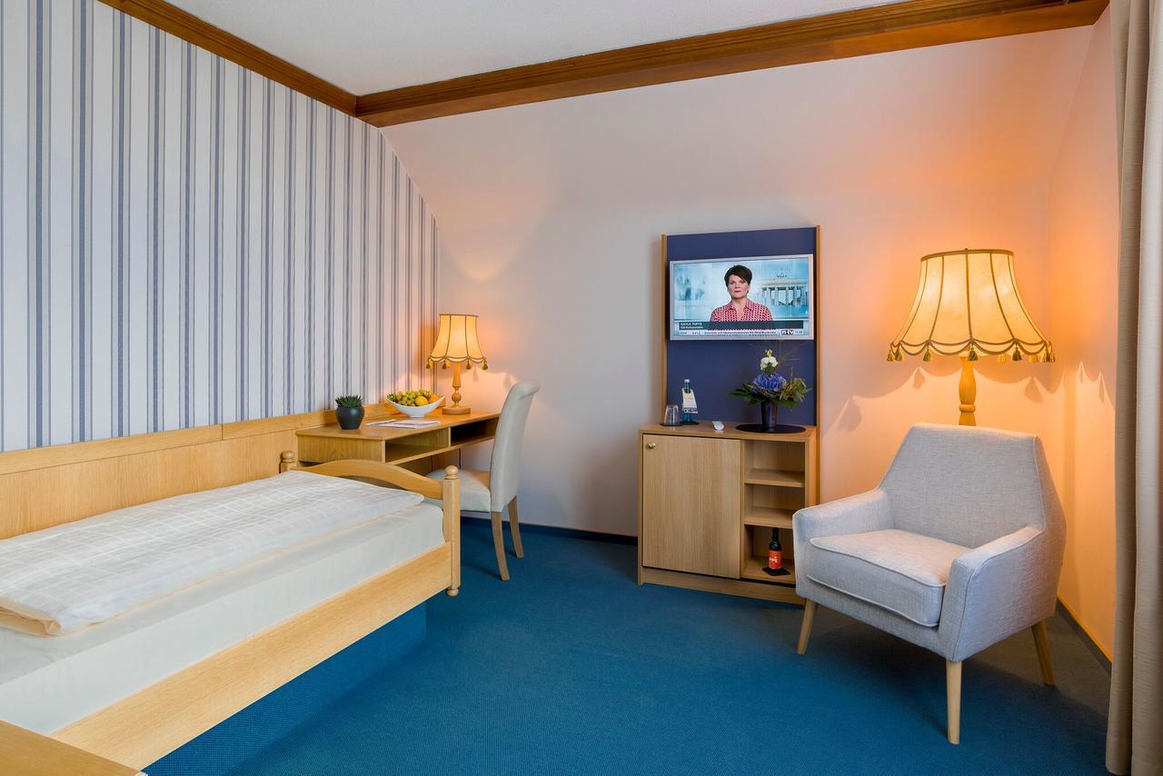 Krone Am Park - Gaestehaus Des Hotel Krone Alzenau in Unterfranken Ngoại thất bức ảnh
