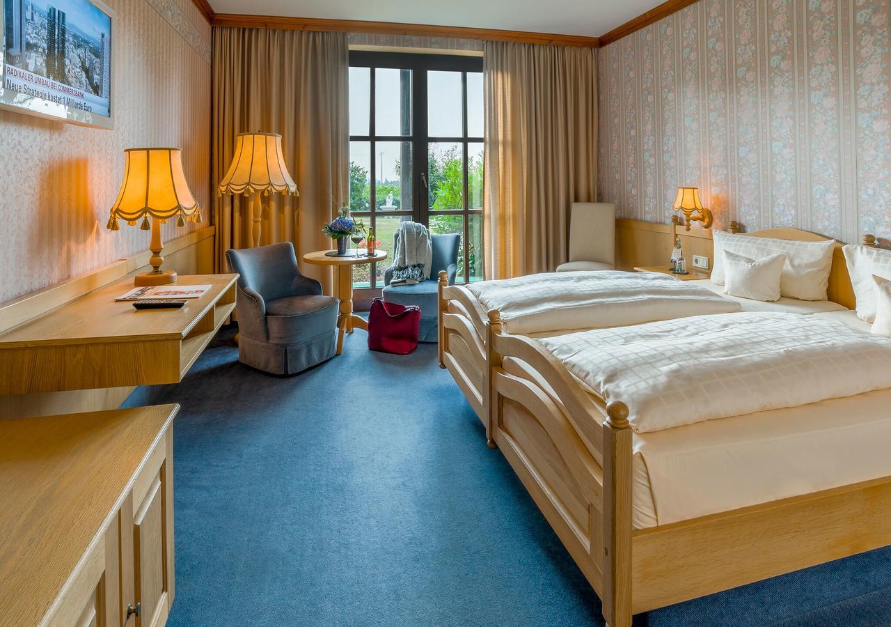 Krone Am Park - Gaestehaus Des Hotel Krone Alzenau in Unterfranken Ngoại thất bức ảnh