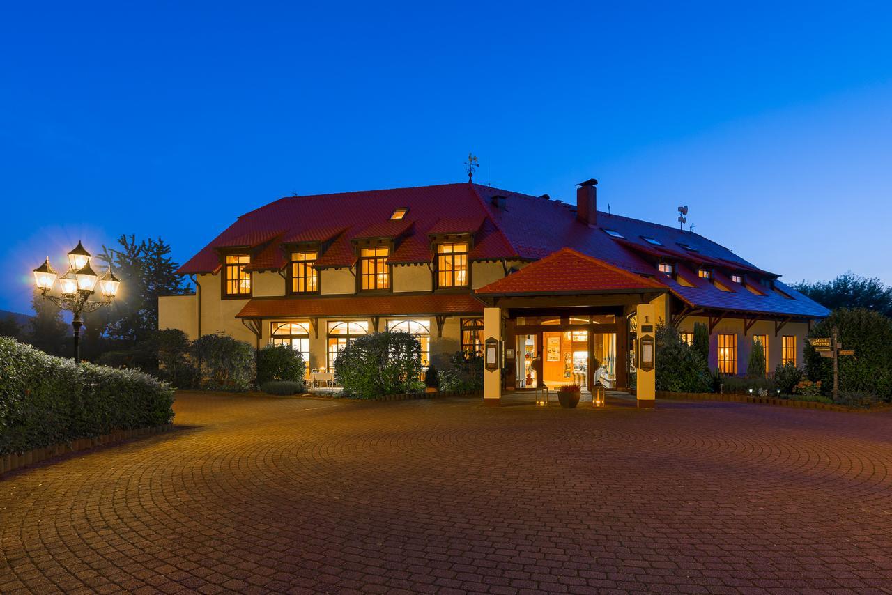 Krone Am Park - Gaestehaus Des Hotel Krone Alzenau in Unterfranken Ngoại thất bức ảnh